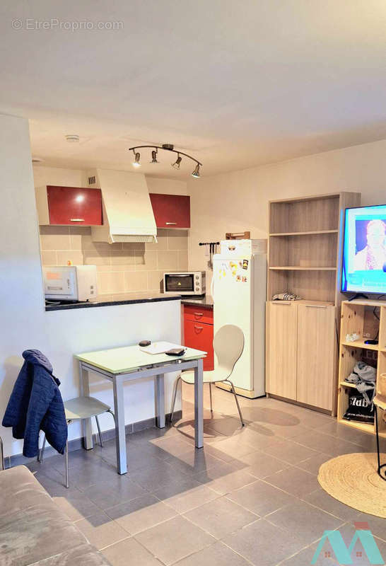 Appartement à LE MUY