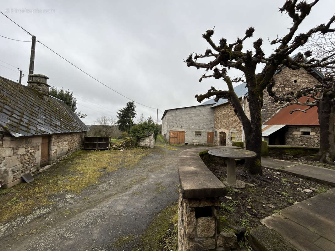 Maison à BEAUMONT