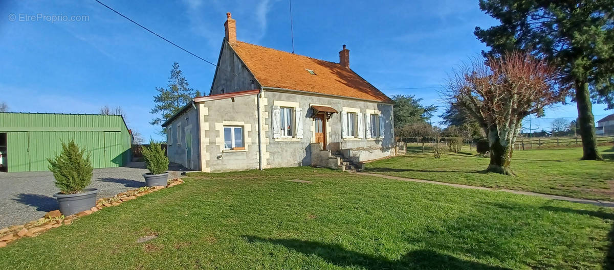 Maison à LE VILHAIN