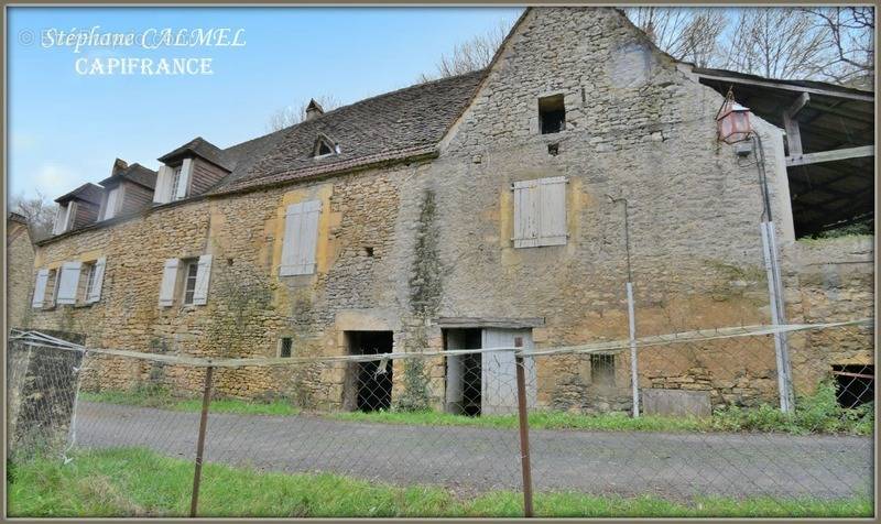 Maison à BEYNAC-ET-CAZENAC