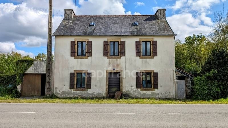 Maison à LE FAOU