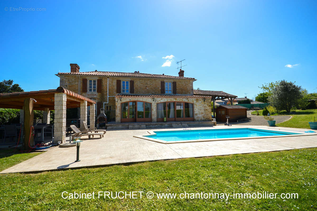 Maison à CHANTONNAY