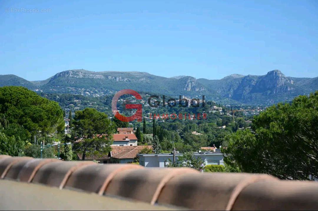 Appartement à VILLENEUVE-LOUBET