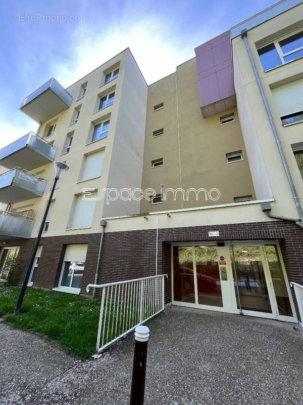 Appartement à DEVILLE-LES-ROUEN