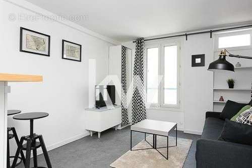 Appartement à PARIS-19E