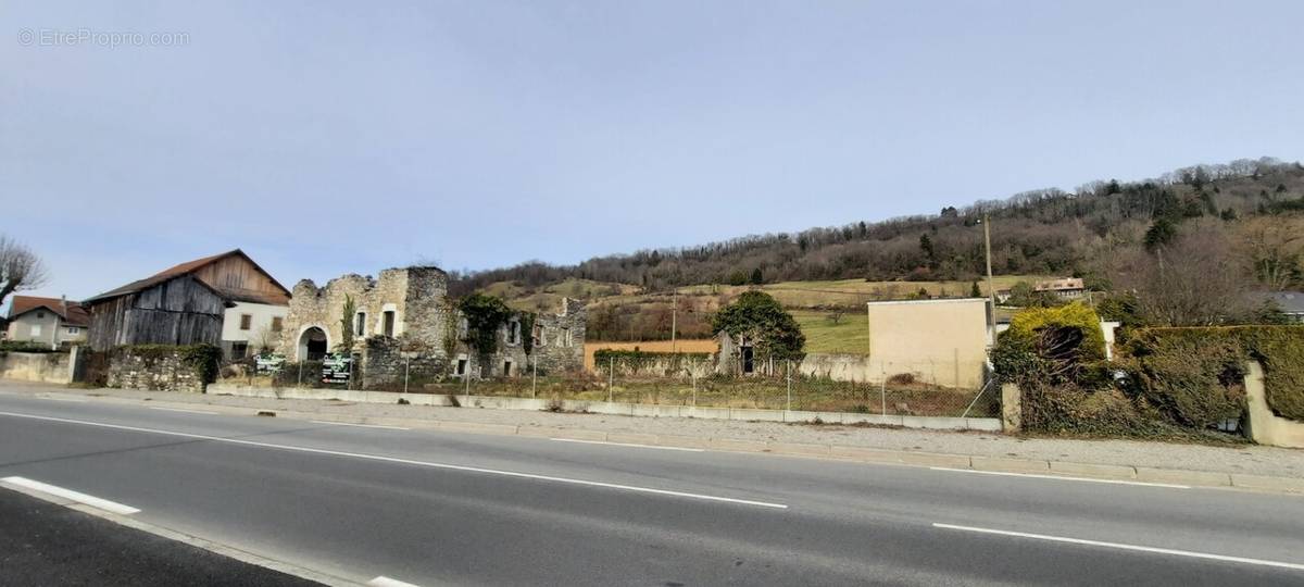 Terrain à CONTAMINE-SUR-ARVE