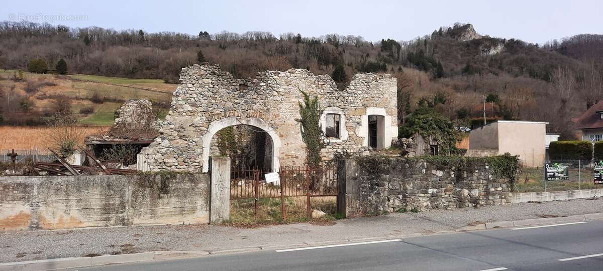 Terrain à CONTAMINE-SUR-ARVE