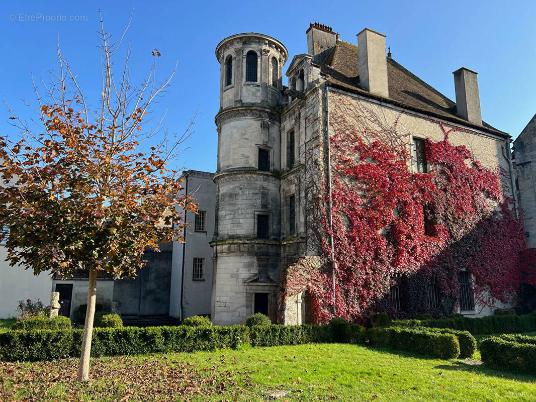 Maison à CHATILLON-SUR-SEINE