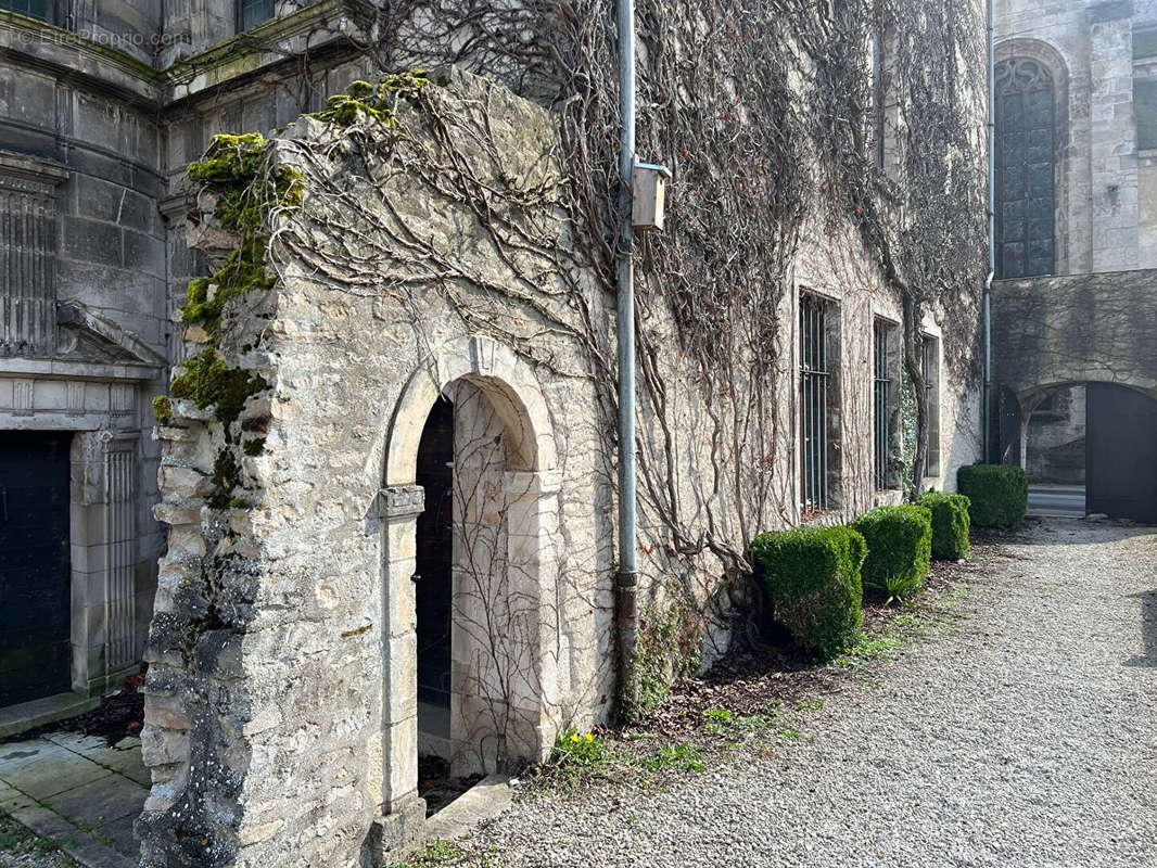 Maison à CHATILLON-SUR-SEINE