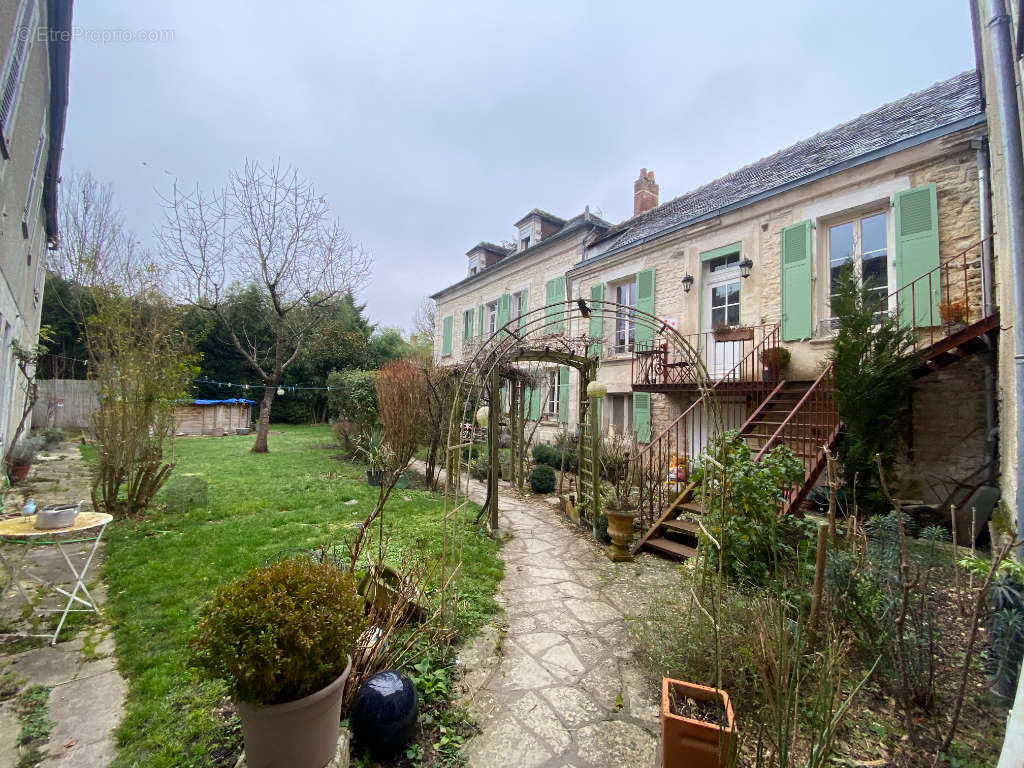 Maison à TONNERRE