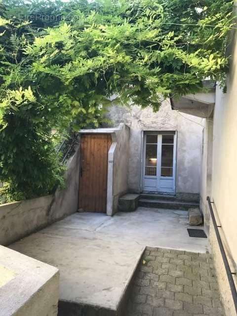 Maison à LAURE-MINERVOIS