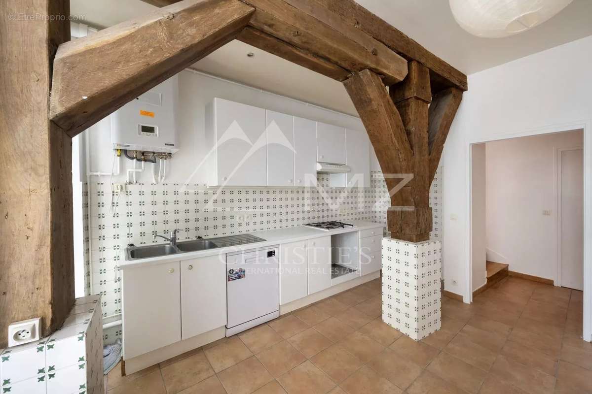 Appartement à PARIS-7E