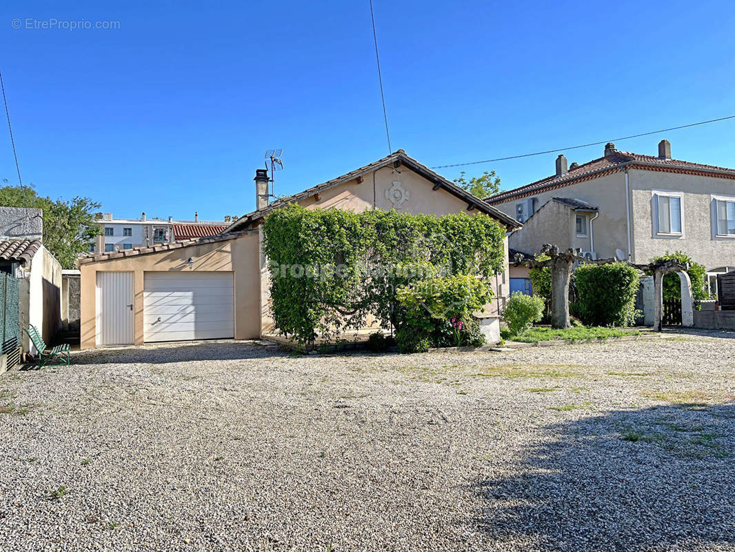 Maison à ARLES