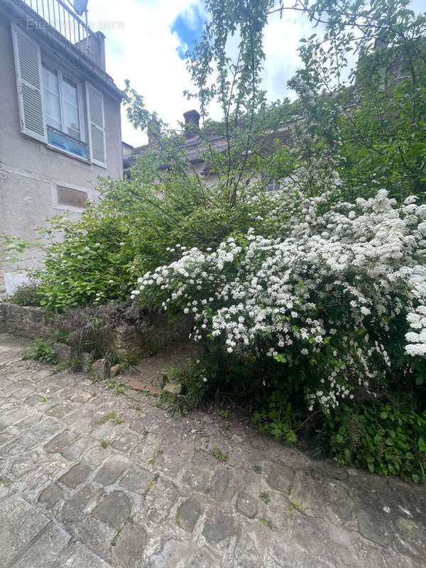 Appartement à MALESHERBES