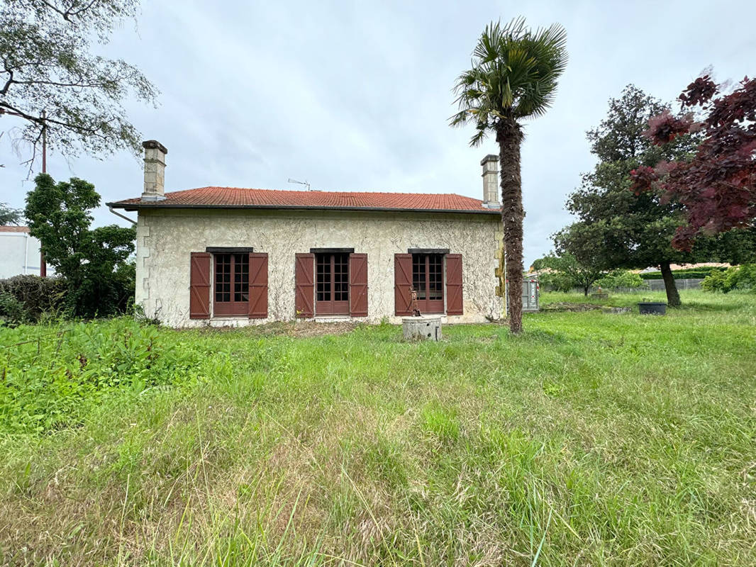 Maison à CARBON-BLANC