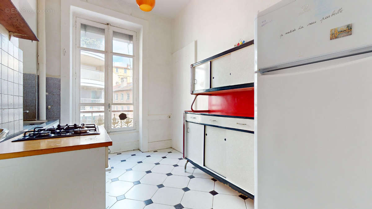 Appartement à LYON-7E