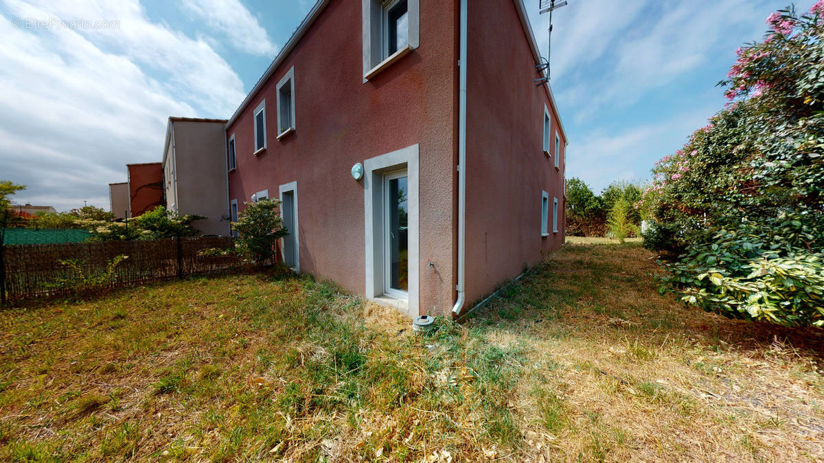 jardin arrière  - Appartement à BASSAN