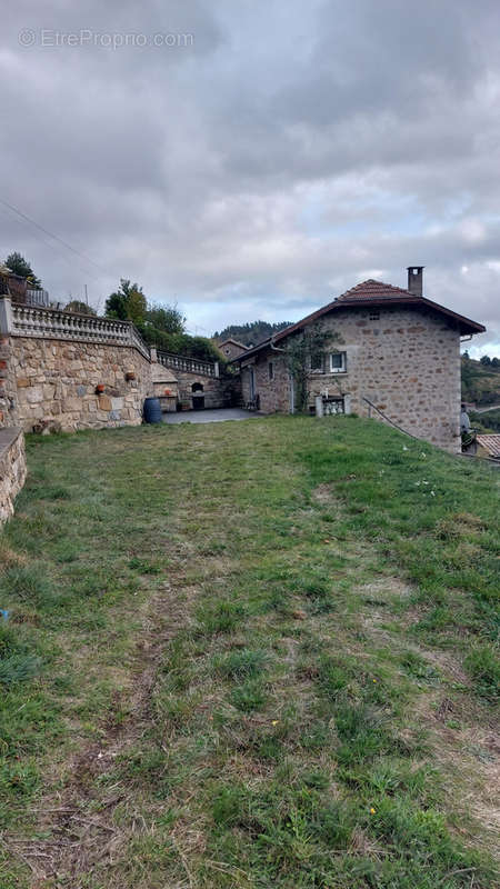 Maison à ROCHEPAULE