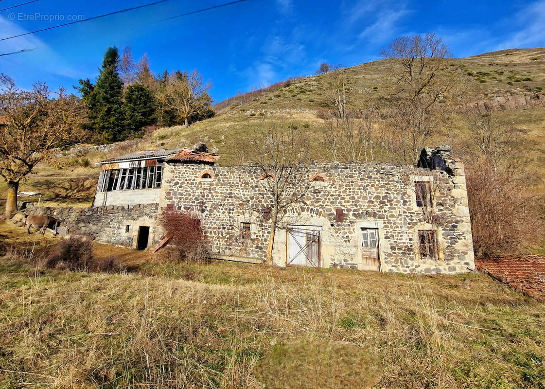 Terrain à LE MONASTIER-SUR-GAZEILLE