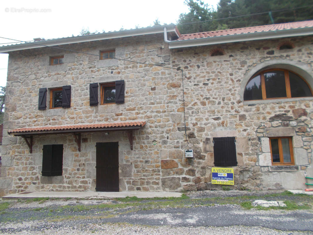 Maison à SAINT-BONNET-LE-FROID