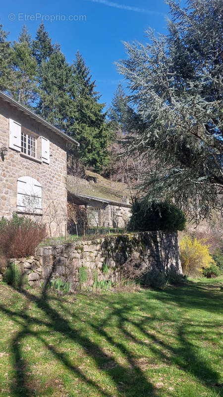 Maison à SAINT-JEURE-D&#039;ANDAURE