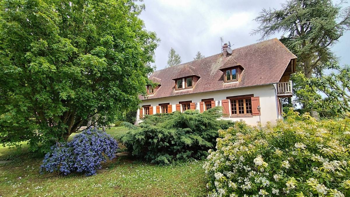 Maison à PACY-SUR-EURE