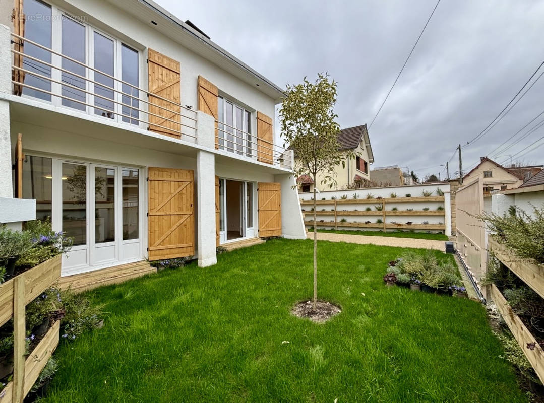 Maison à ROSNY-SOUS-BOIS