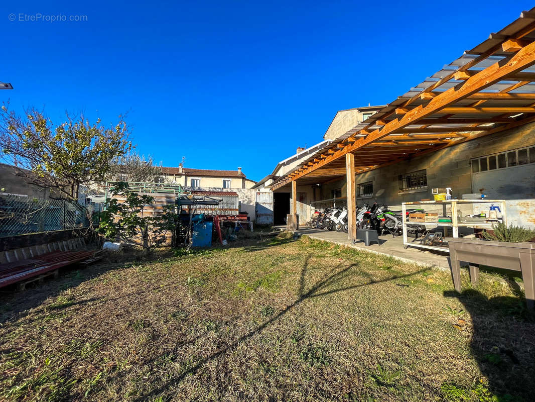 Appartement à ROUSSILLON