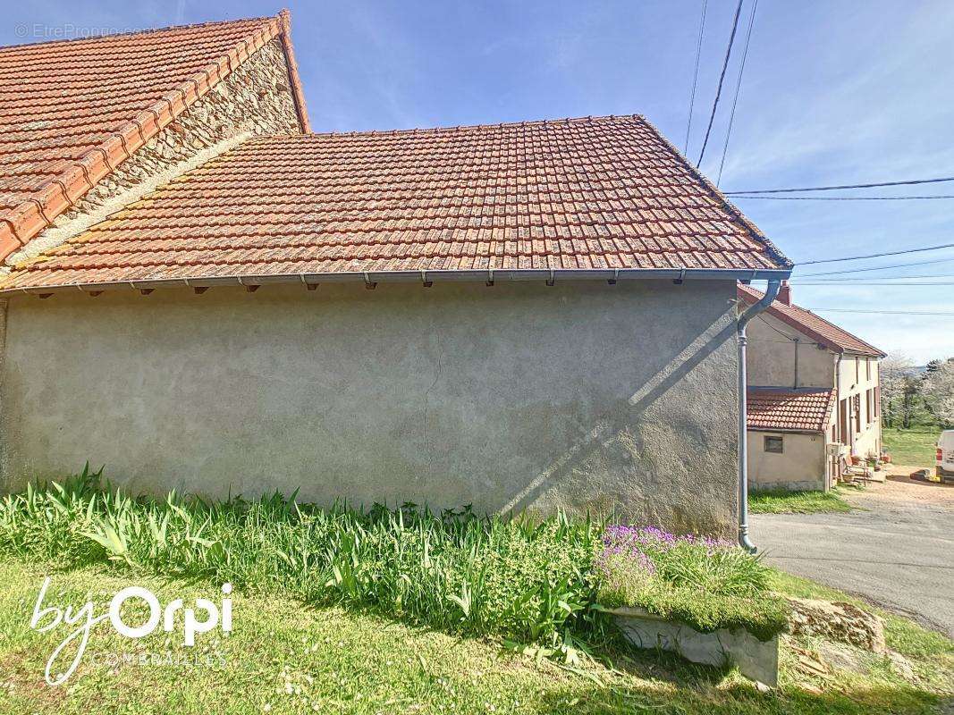 Maison à SAINT-ELOY-LES-MINES