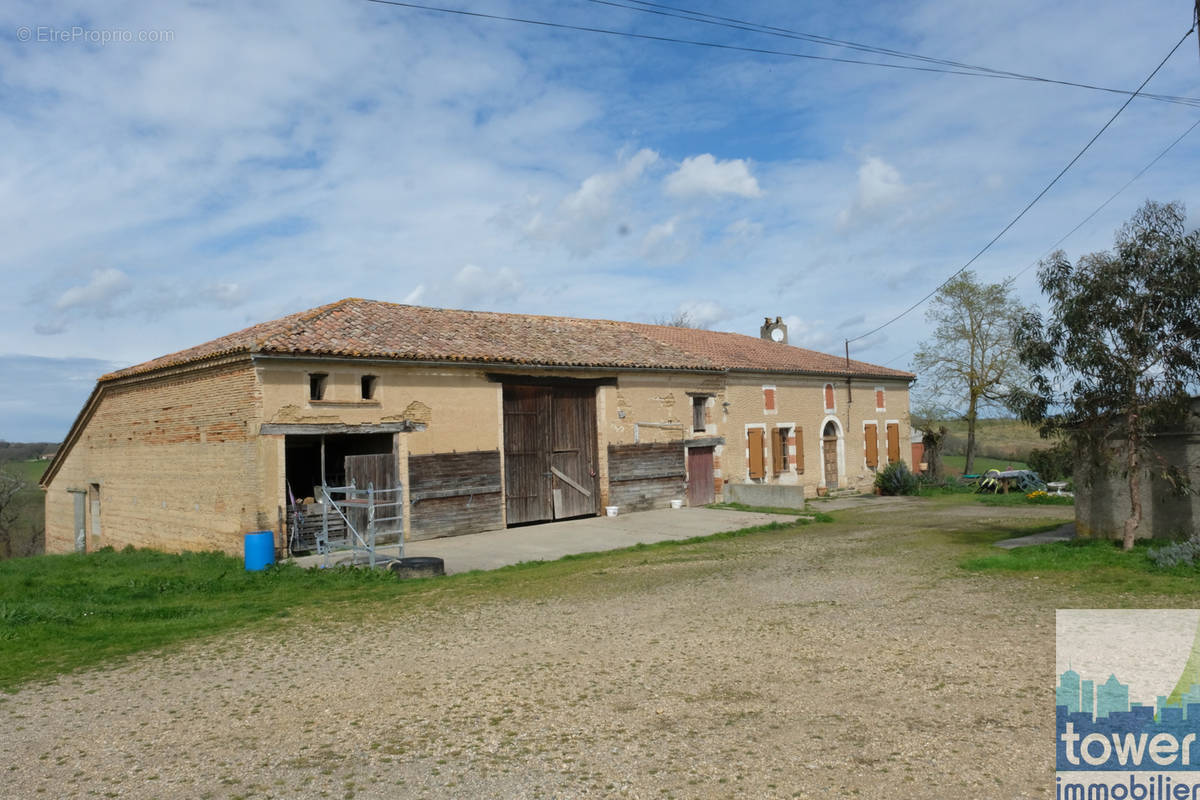 Maison à COUTURES