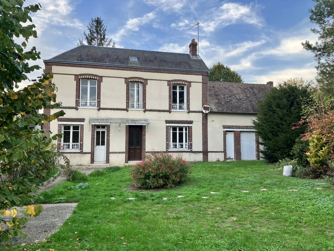 Maison à PACY-SUR-EURE