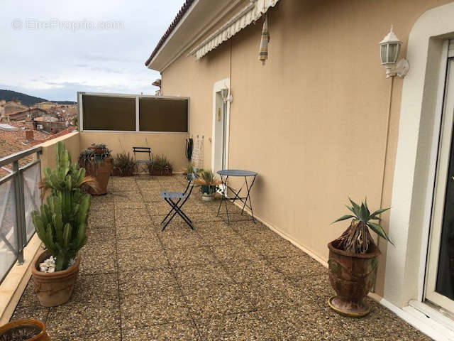 Appartement à HYERES