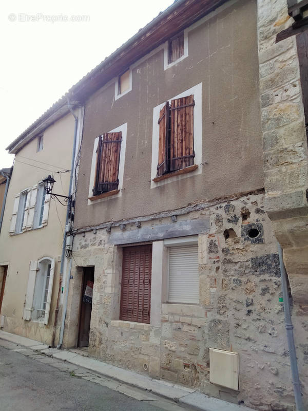 Maison à NERAC