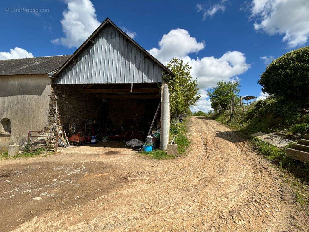 Maison à CERISY-LA-FORET