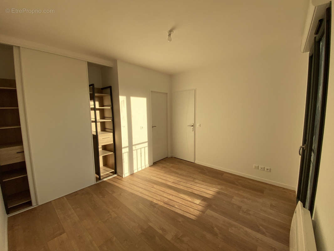 Appartement à ELANCOURT