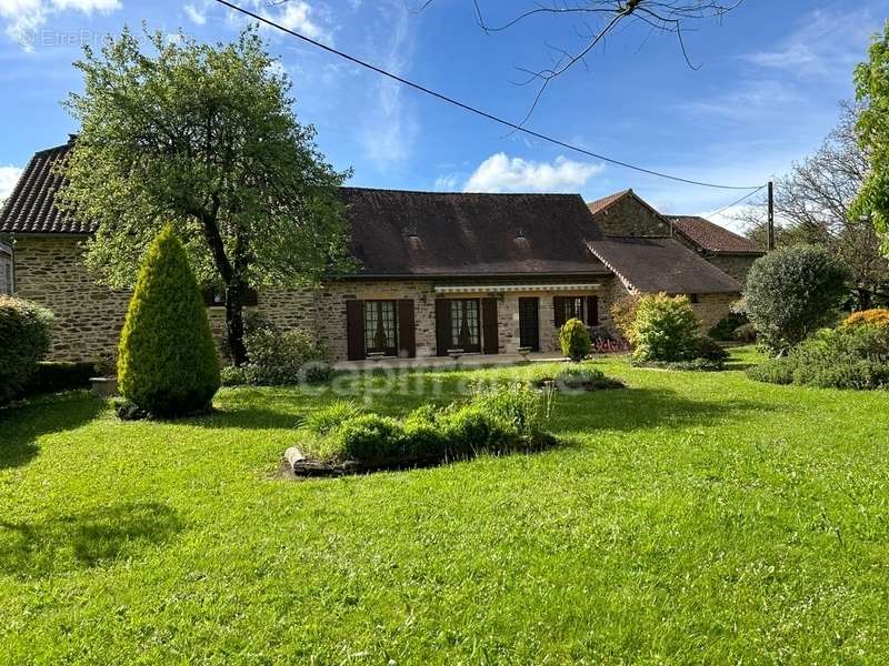 Maison à SAINT-JORY-DE-CHALAIS