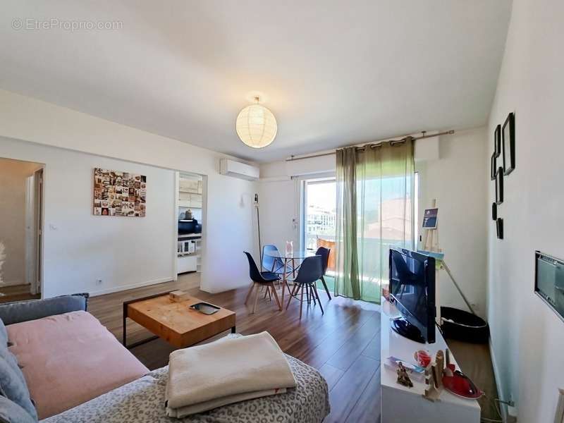 Appartement à FREJUS