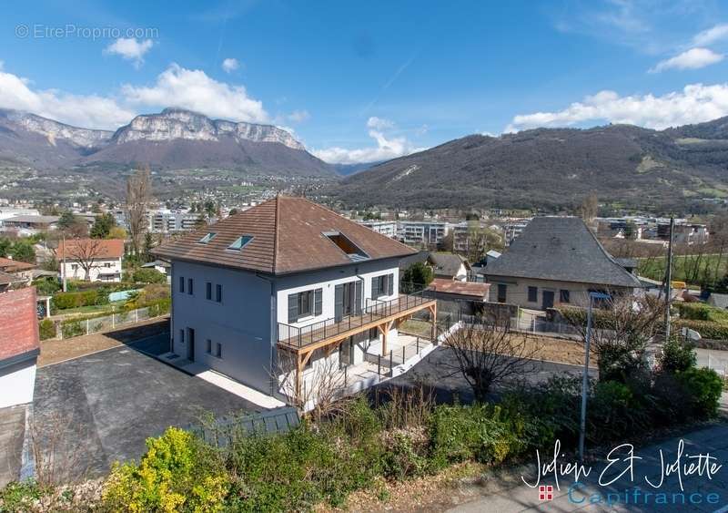 Appartement à LA RAVOIRE