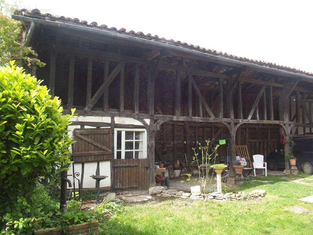 Maison à PRECY-SAINT-MARTIN