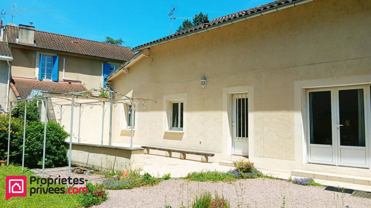 Maison à CAHORS