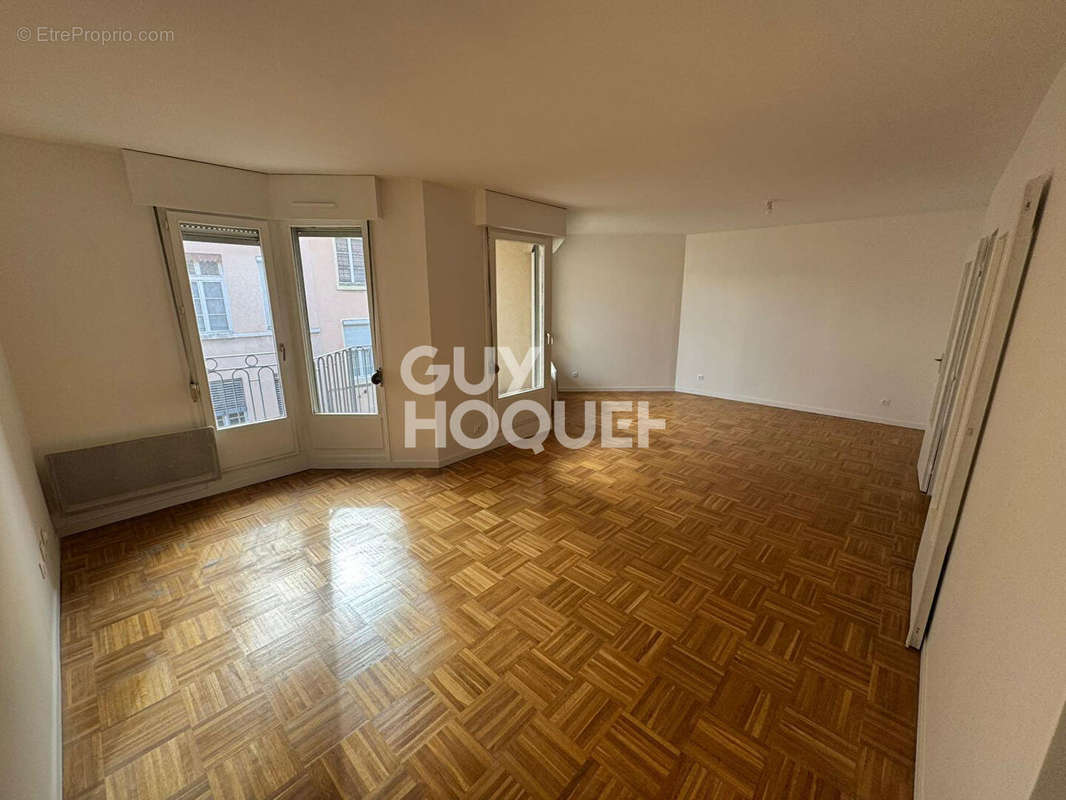 Appartement à LYON-4E