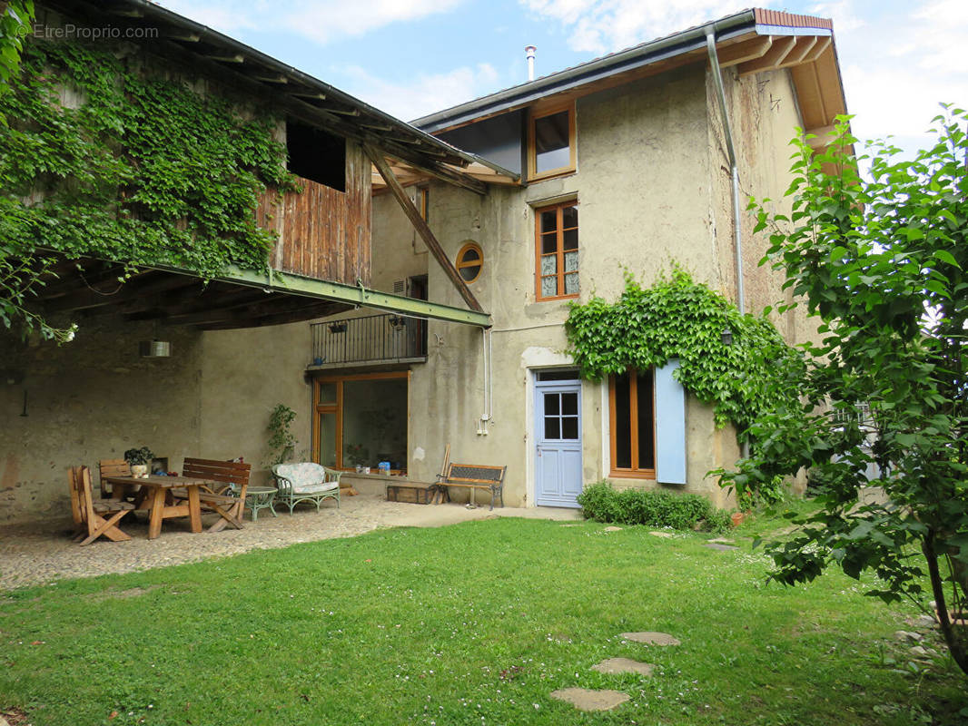 Maison à CHAPAREILLAN