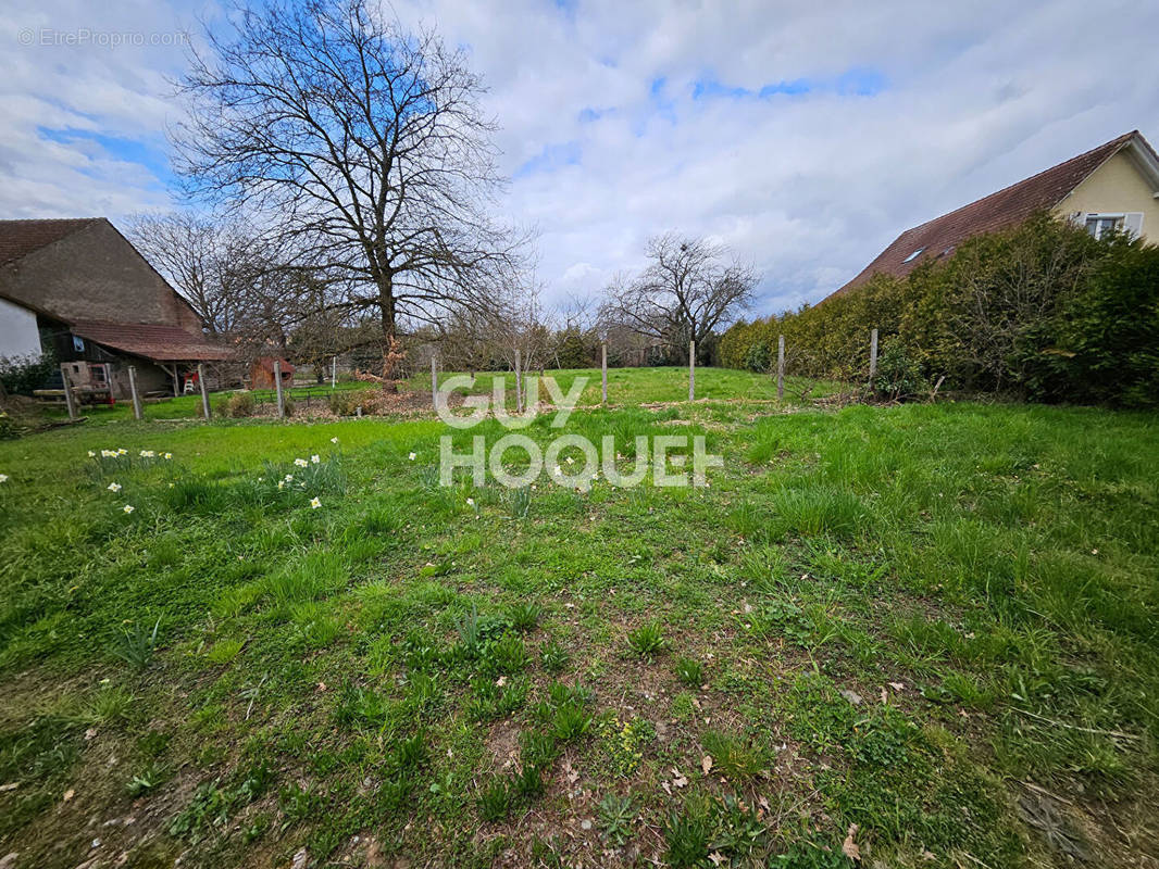 Terrain à BURNHAUPT-LE-HAUT