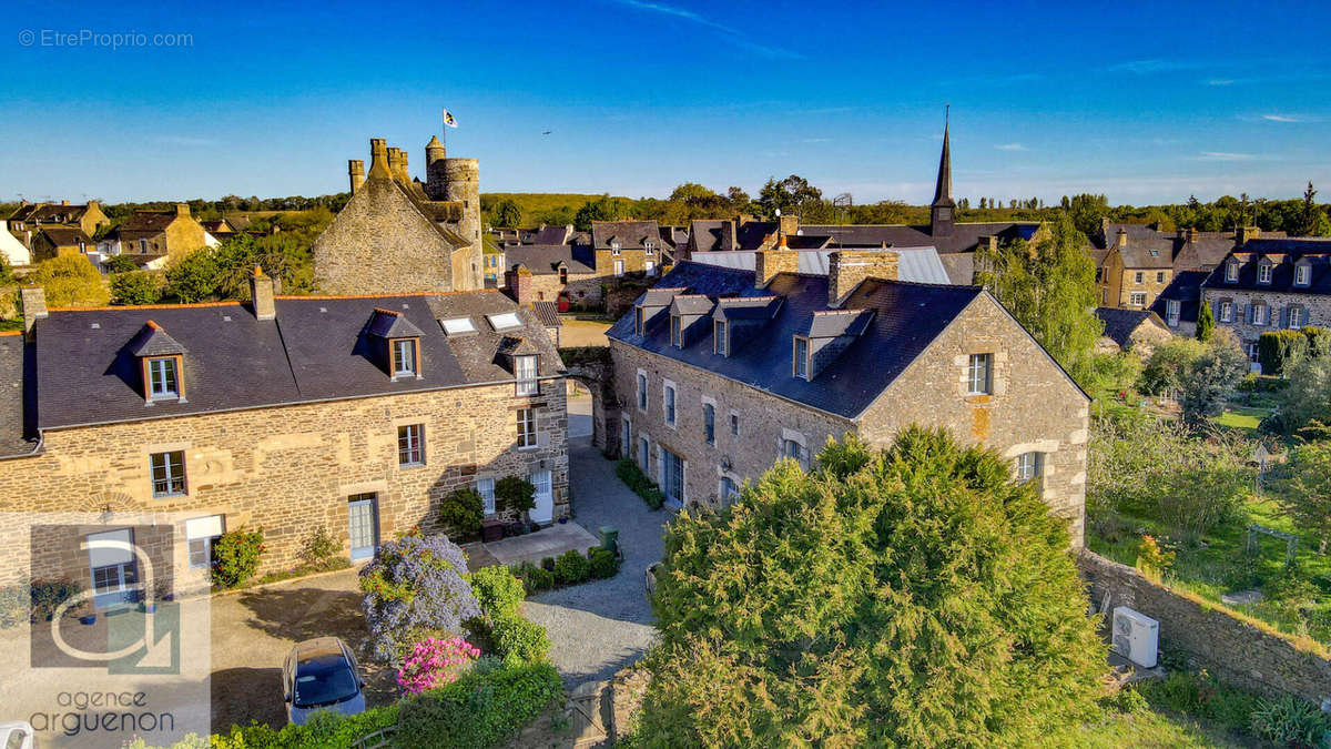 Maison à TADEN