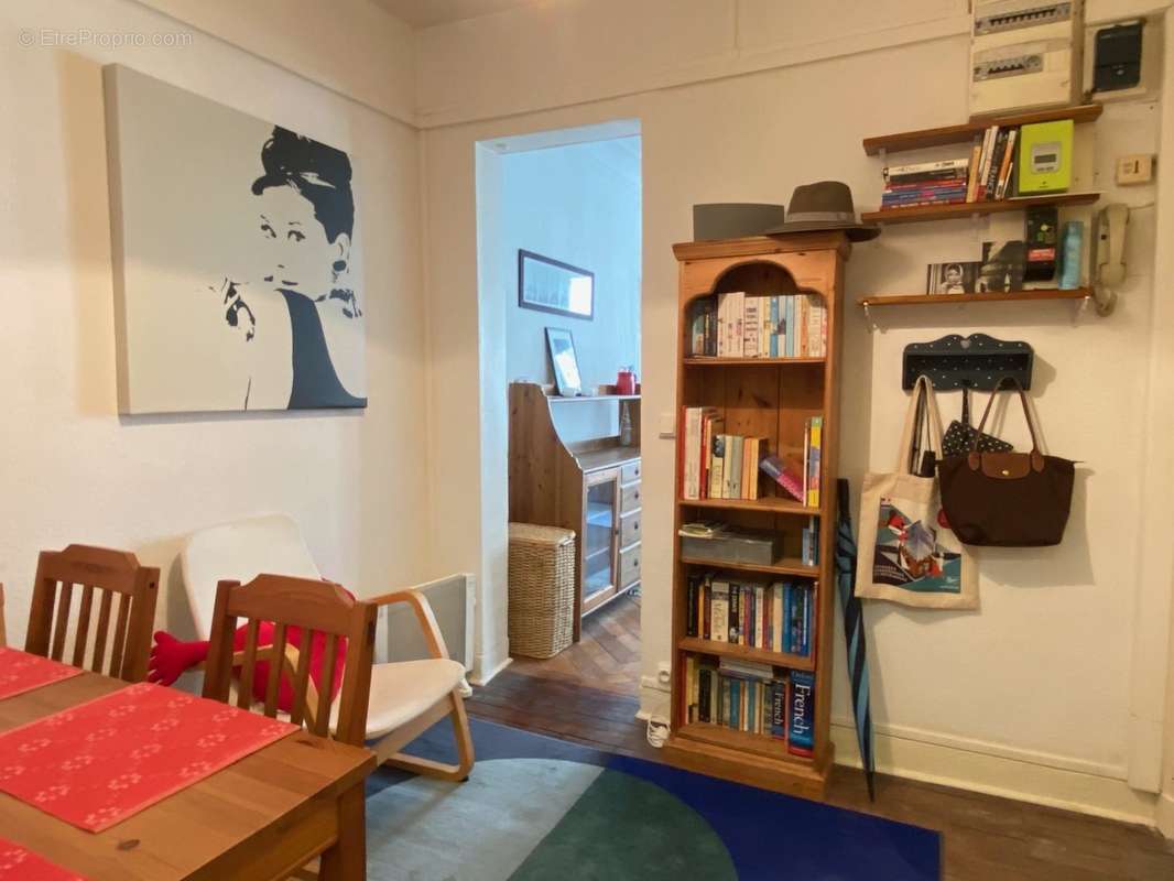 Appartement à PARIS-10E