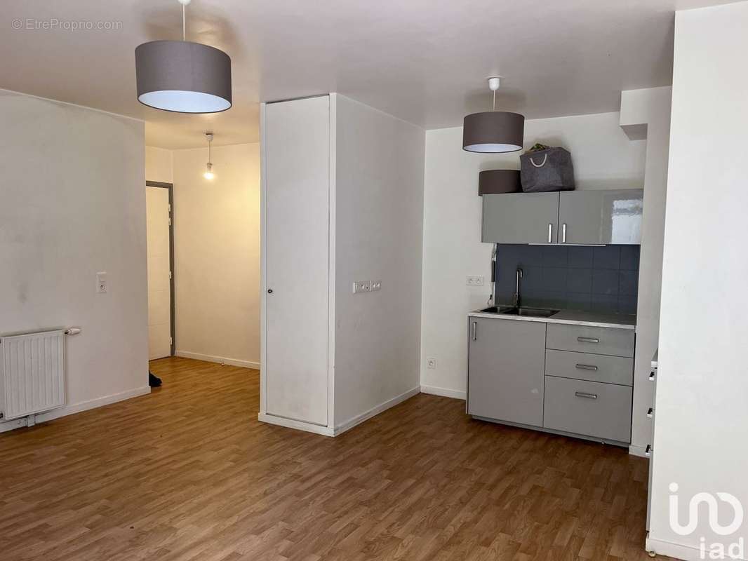 Photo 8 - Appartement à QUINCY-SOUS-SENART