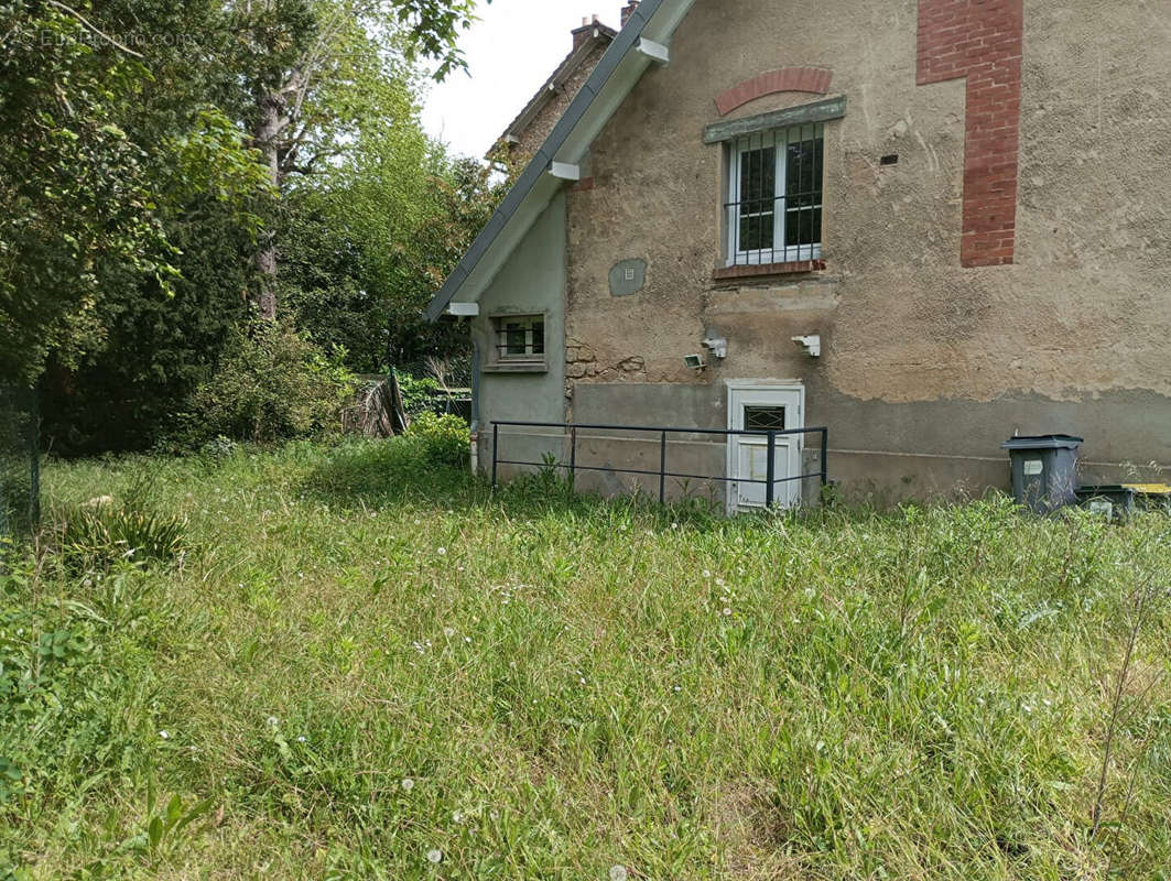 Maison à LOUVECIENNES