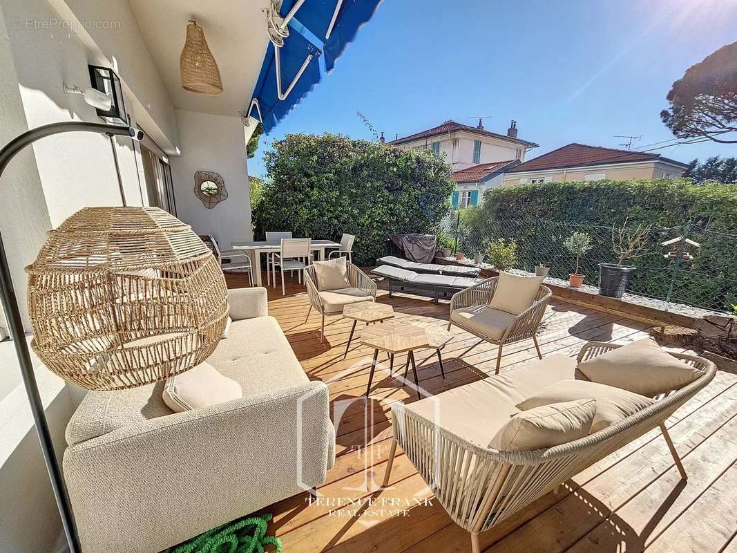 Appartement à NICE