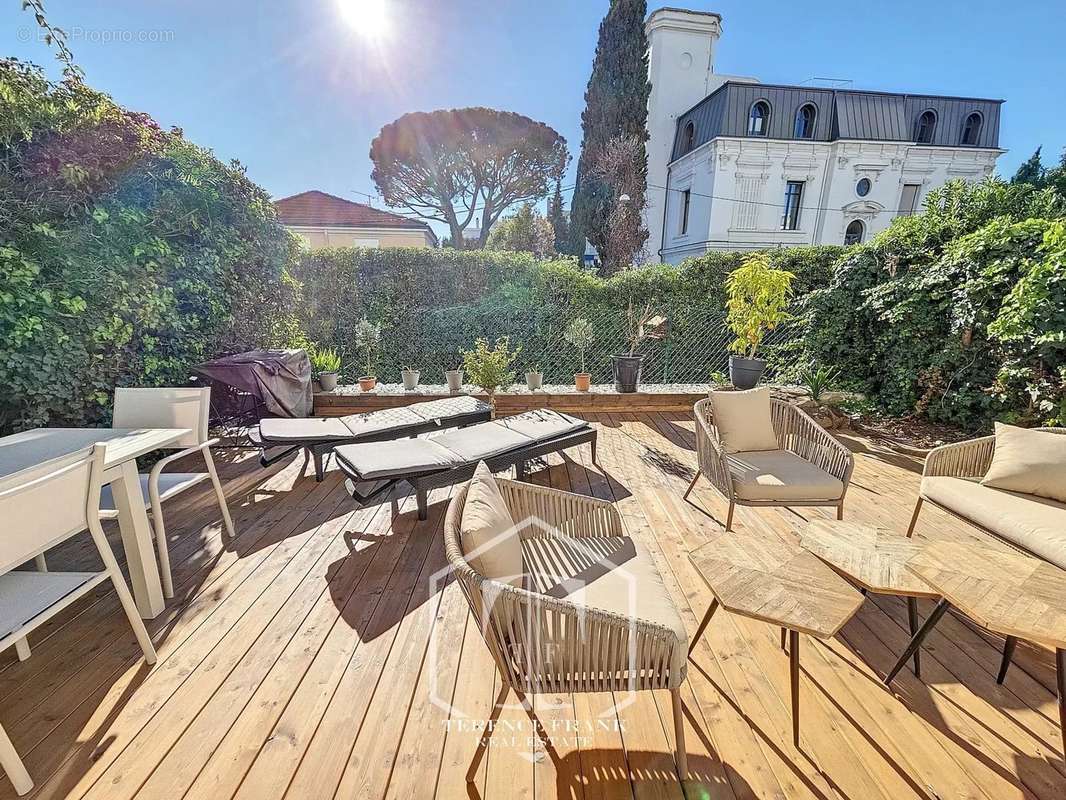 Appartement à NICE