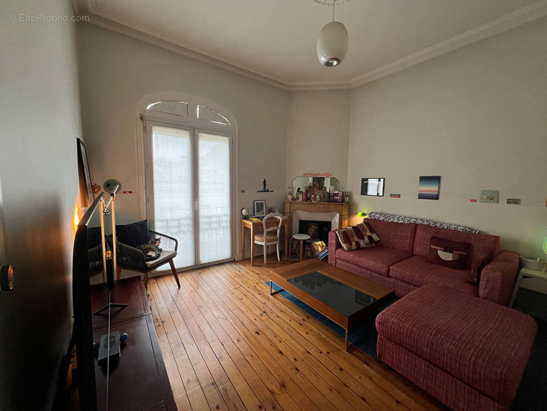 Appartement à BORDEAUX